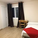 Hostal Penedes *