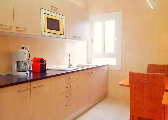 Penedes Hostal *