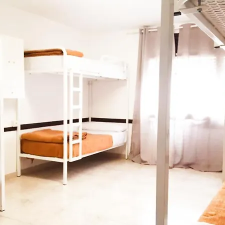 Penedes Hostel *