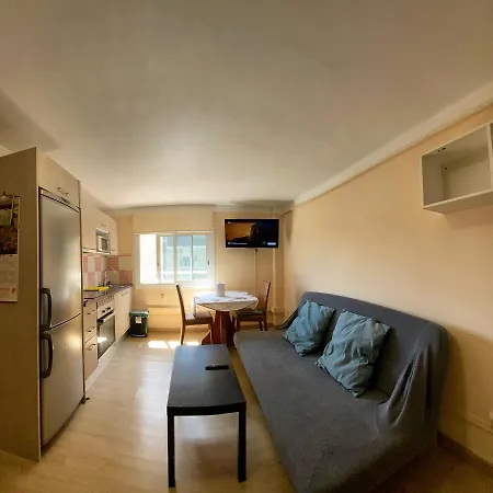 Hostel Penedes *