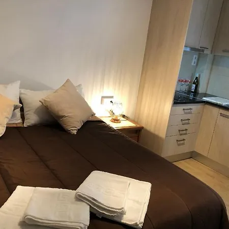 Hostel Penedes *